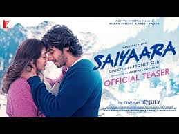 download (1) "Saiyaara Movie Lead Pair Ahaan Panday and Anneet Padda in Romantic Scene